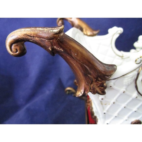 Intricate Reindeer Head Porcelain Ceramic Sleigh EUC Vintage Dillard's 1990's - Picture 10 of 16